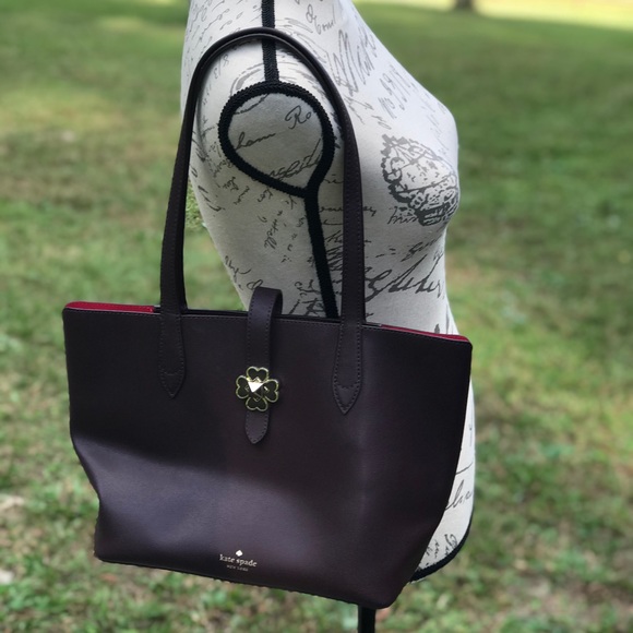 kate spade Handbags - Kate Spade “Kaci” Tote in Cherry Maroon Leather